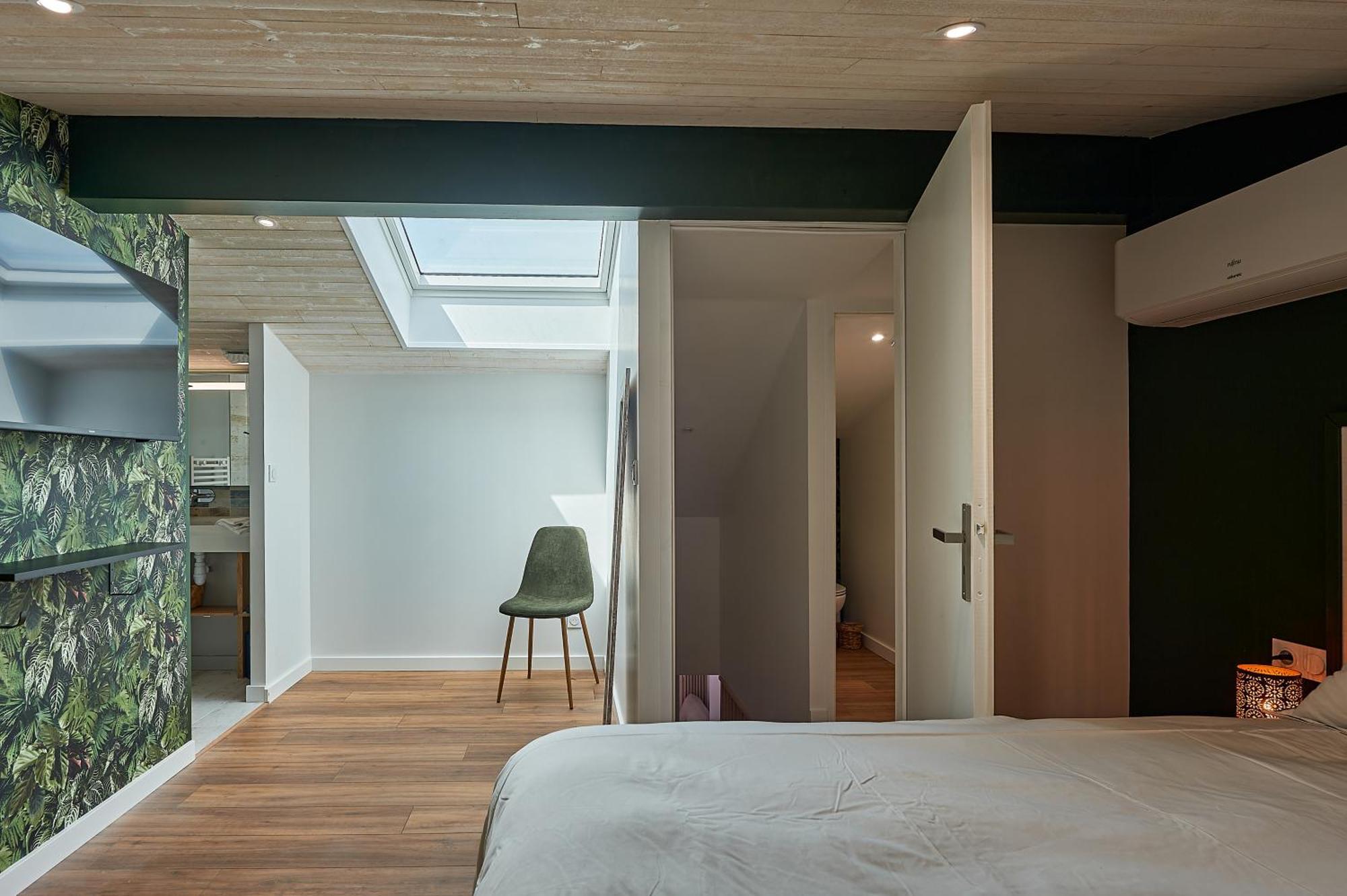 Lussac  Le Repaire Lagardere B&B 외부 사진