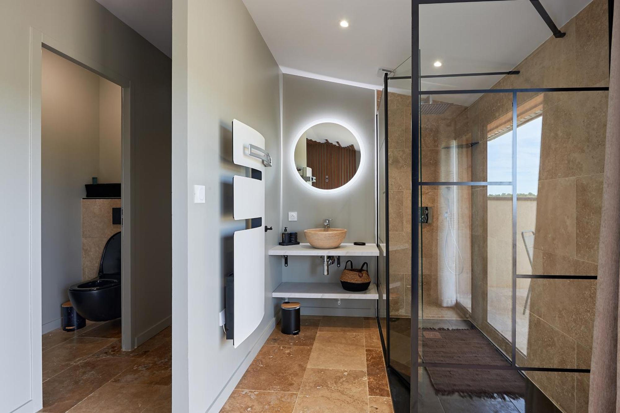Lussac  Le Repaire Lagardere B&B 외부 사진